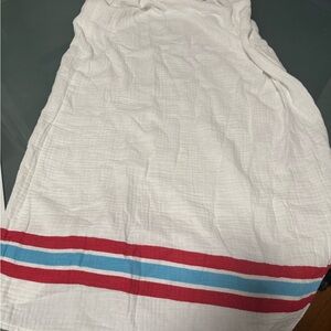 Sol Angeles White Garment with Blue Logo xl